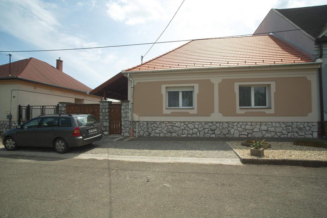 Holiday Home Podium Eger Exterior foto